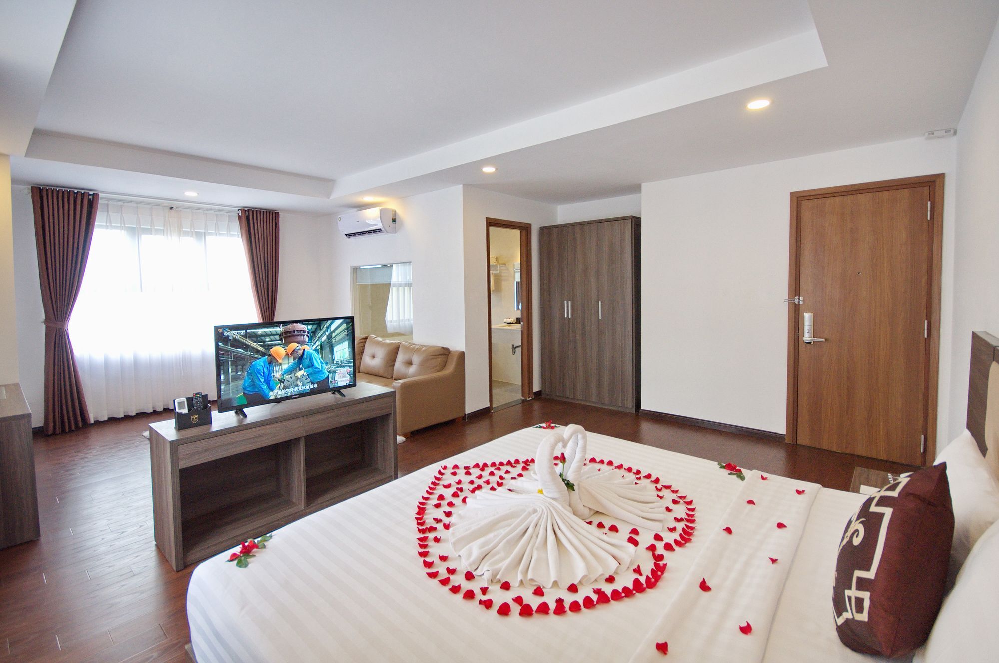 Aries Hotel Nha Trang Exterior foto