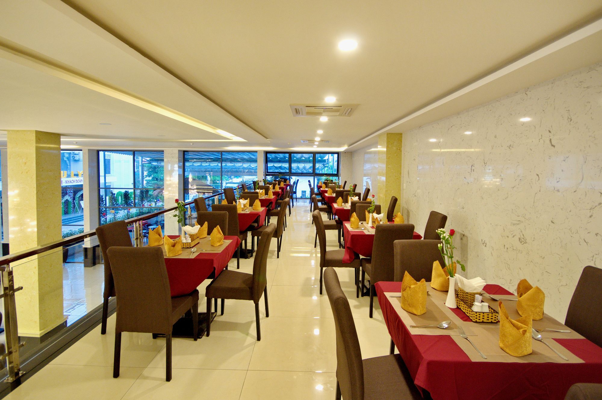 Aries Hotel Nha Trang Exterior foto